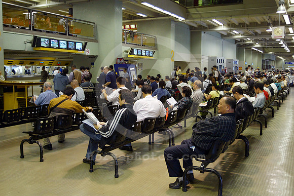 hongkong_punters01_fs
