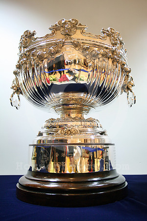 hong_kong_trophy02_fs