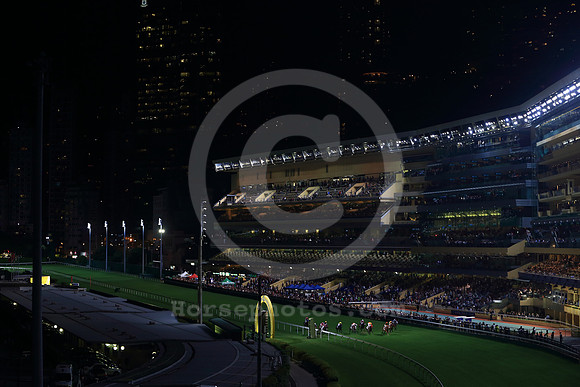 HAPPYVALLEYRACECOURSE19_tm