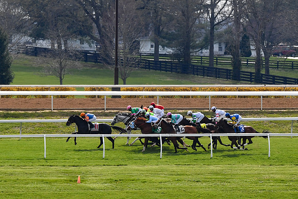 keenelandracetrack188_bn