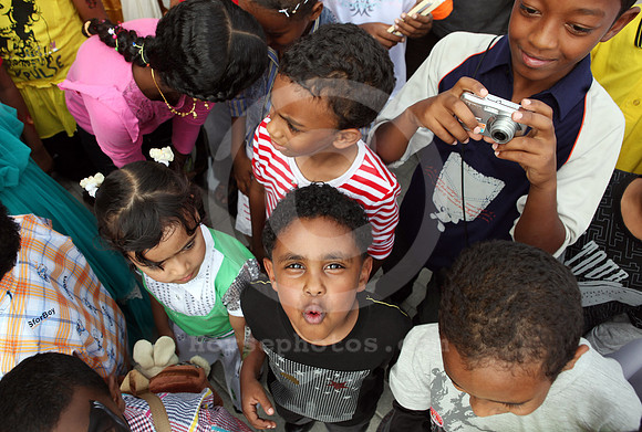 dubai_children06_fs