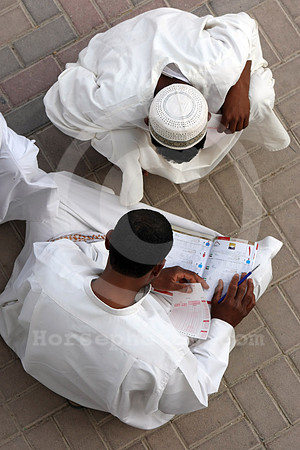dubai_people502_fs