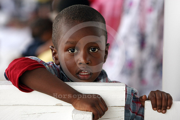 dubai_children702_fs