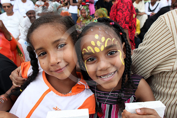 dubai_children04_fs