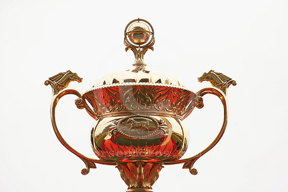 dubai_world_cup_trophy10_fs