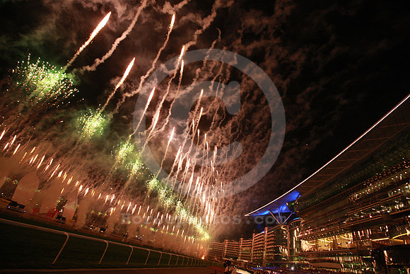 meydan_fireworks02_nh