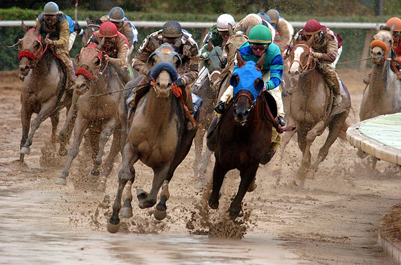 mudracing_keeneland01_hr
