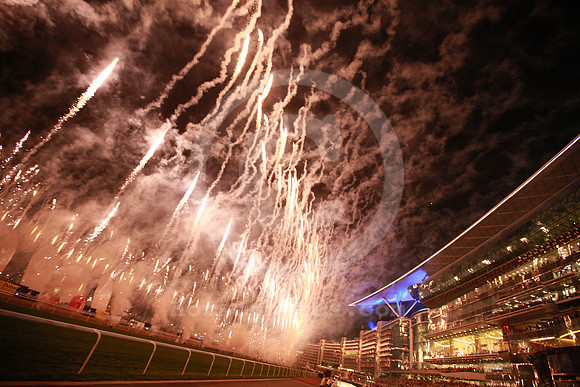meydan_fireworks03_nh