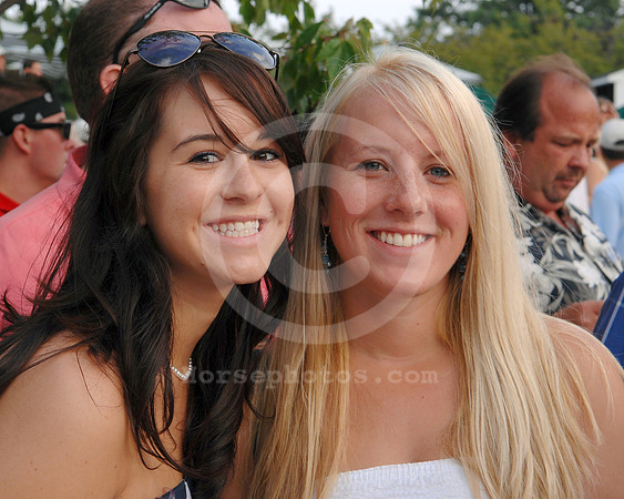 monmouthpark_racefans01_rw