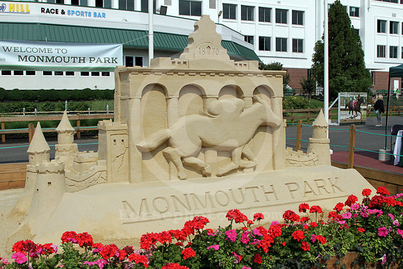 monmouthpark_racetrack15_cg