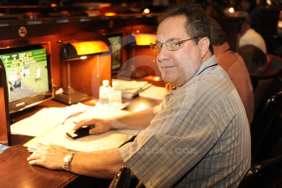 nhc11_182_dankaplan01_hr
