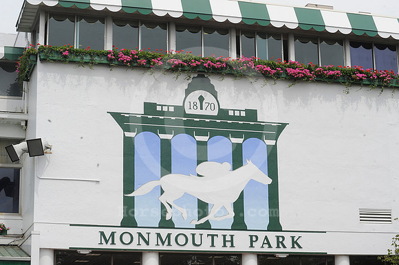 monmouthpark_mural01_hr