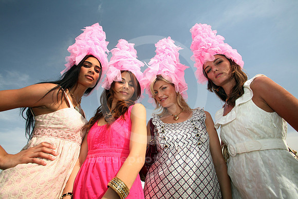 dubai_fashion508_fs