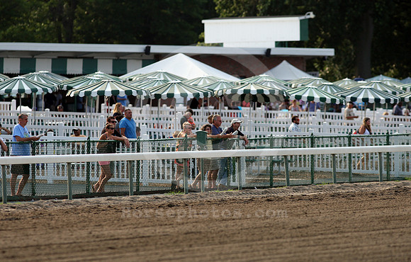 monmouthpark_racetrack14_cg