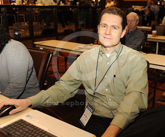 nhc11_268_greglesko01_hr