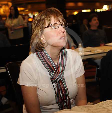 nhc11_291_annemoore01_hr