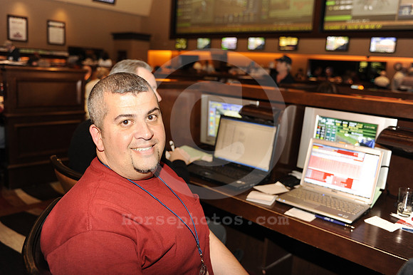 nhc11_247_robertramirez01_hr