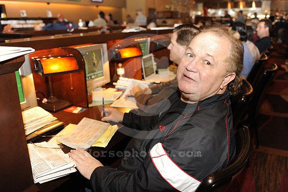 nhc11_169_garyjohnson01_hr
