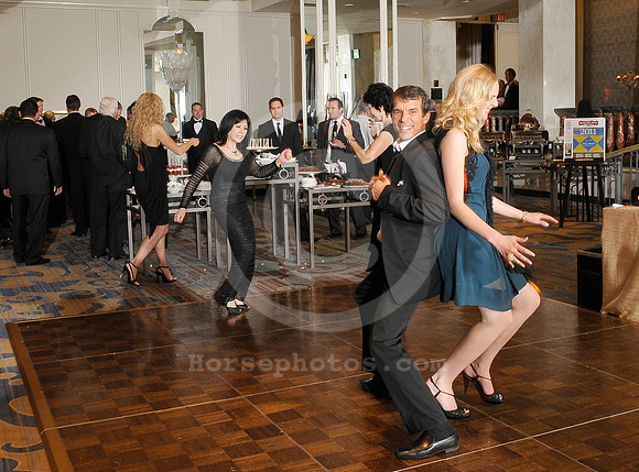eclipse12_dancing01_hr