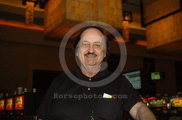 nhc08_213_01_hr