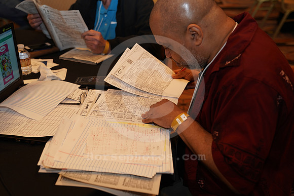 nhc19_handicapper01_hr