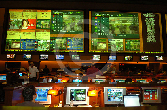 nhc08_sportsbook02_hr