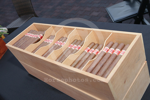 eclipse15_cigarmaker02_hr