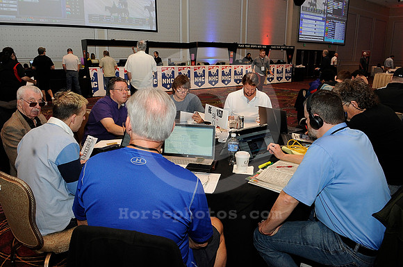 nhc_2020_horseplayers05