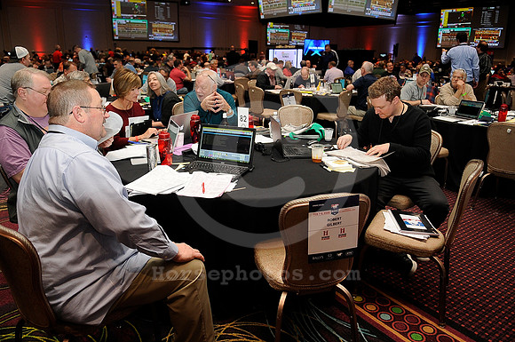 nhc_2020_horseplayers14
