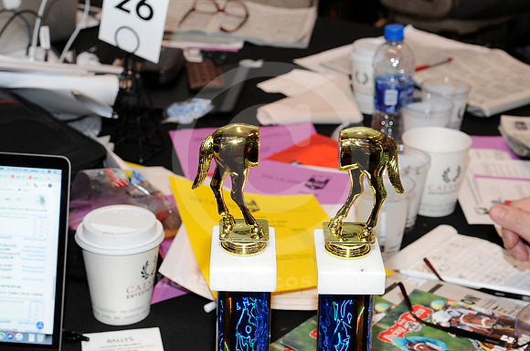 nhc_2020_trophys01