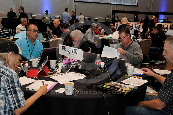 nhc_2020_horseplayers04