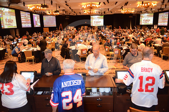 nhc13_sportsbook09_hr