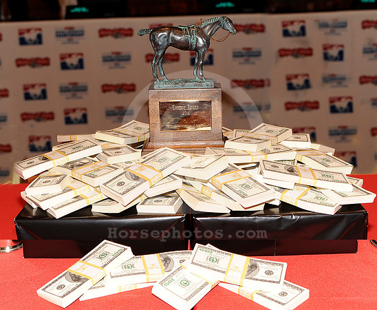nhc14_eclipse_trophy01