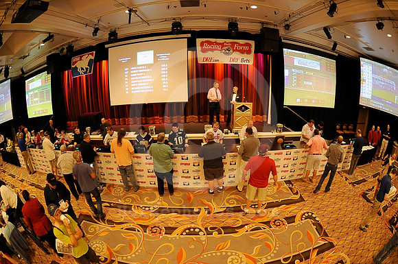 nhc16_bettingwindow04_hr