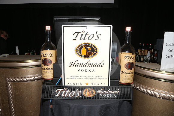 nhc15_titos05_hr