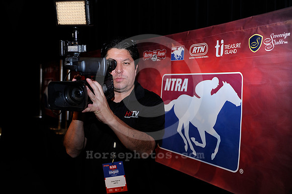 nhc15_hrtv01_hr