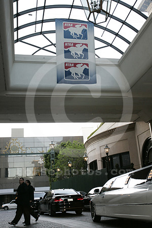 eclipse06_courtyard02_ae