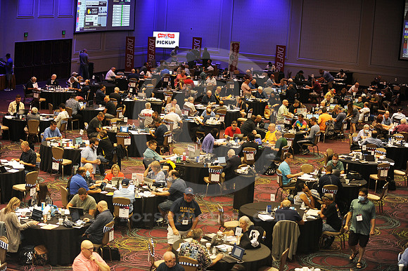 nhc21_racebook02