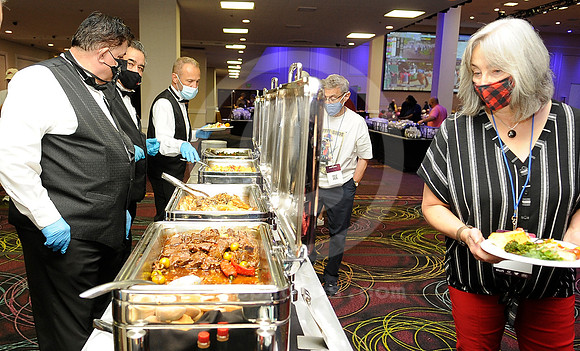 nhc21_buffet_lunch02