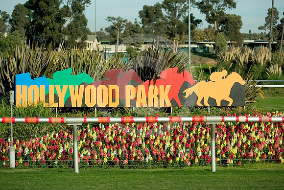hollywoodparksignage01_ae