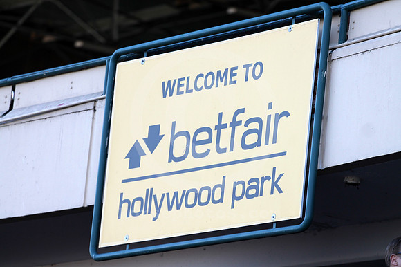 hollywoodpark_sign01_cg