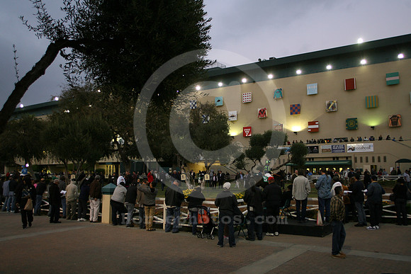 hollywoodpark_paddock13_cg