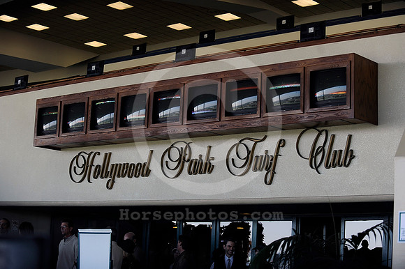 hollywoodpark_turfclub01_hr