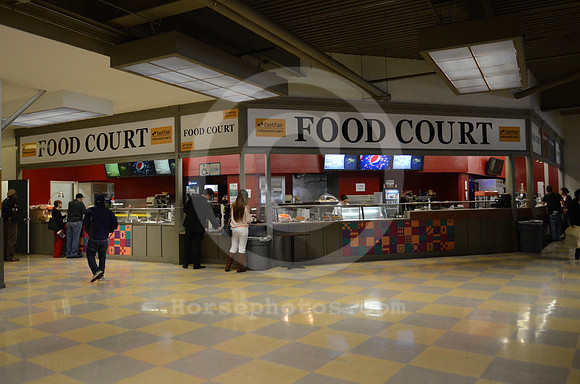 hollywoodpark_foodcourt01_hr