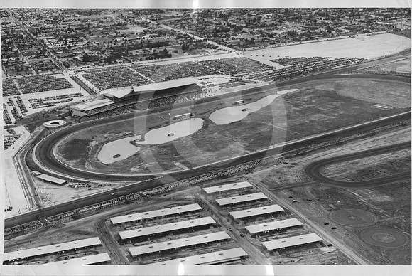 Hollywoodpark_openingday01