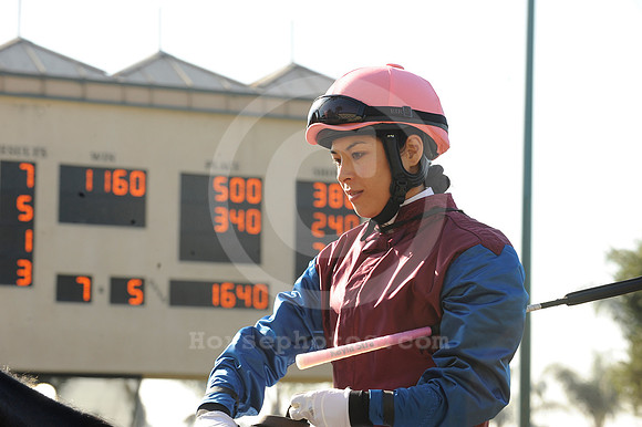 hollywoodpark_kaylasira01_hr
