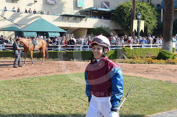 hollywoodpark_kaylasira02_hr