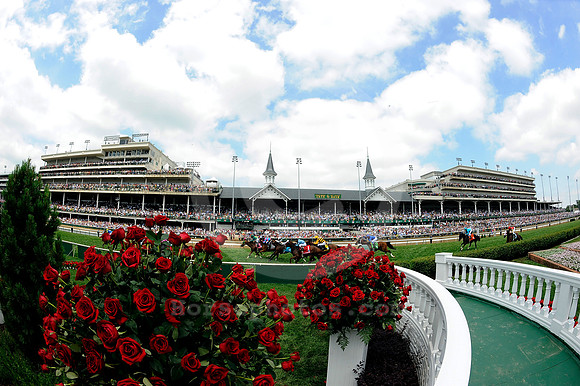 10. churchilldowns_roses25