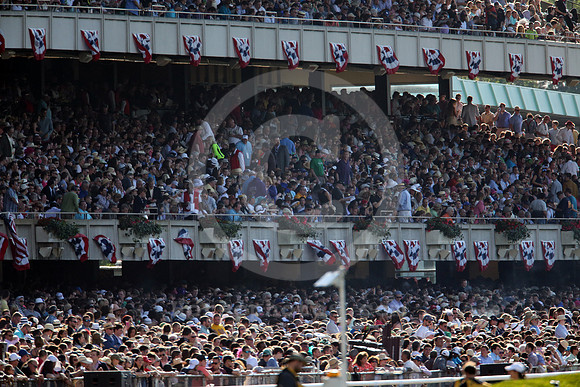 belmontpark_crowd51