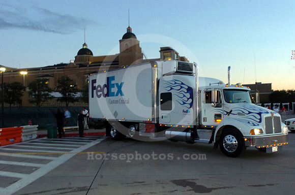 bc04_fedextruck02_jd